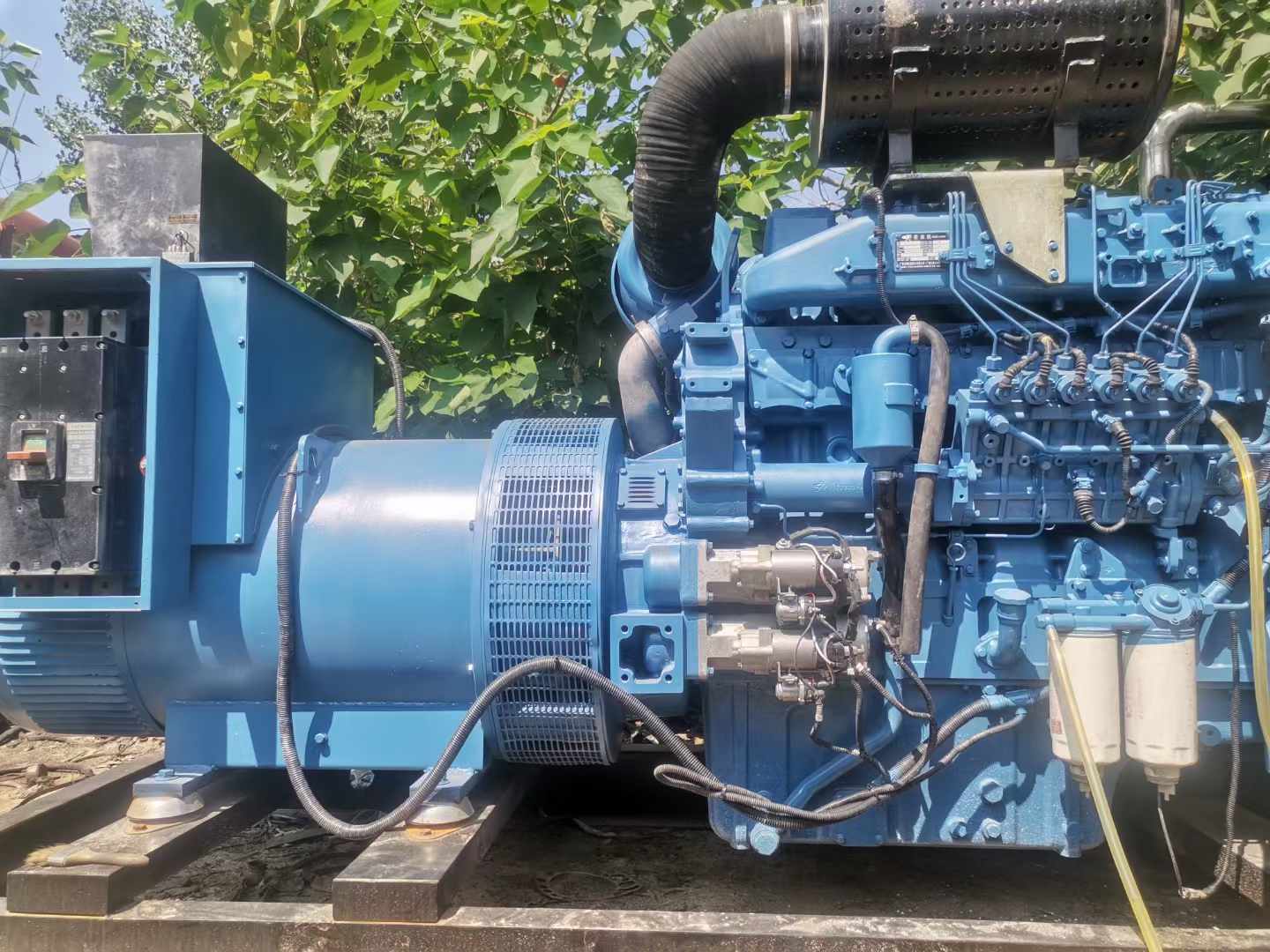 大丰详细说明降低 800kW 柴油发电机输出电流波动的方法