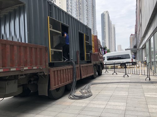 大丰柴油发电机空气滤清器在不同季节的更换周期是否有差异？