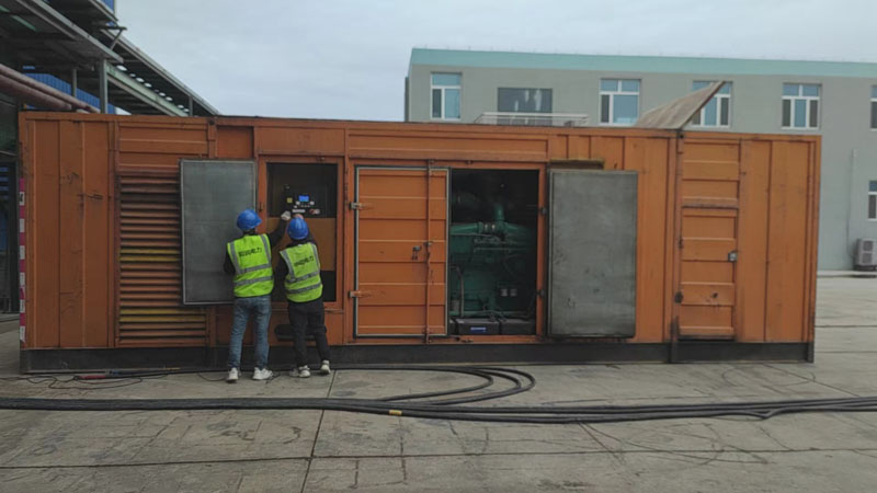 大丰如何检查柴油发电机组的机油油位？